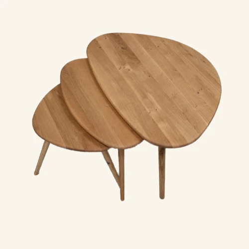 NordicStory Genève – 3 tables gigognes chêne