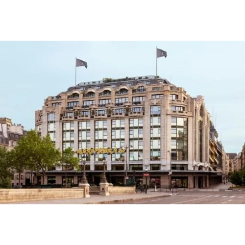 Cheval Blanc Paris